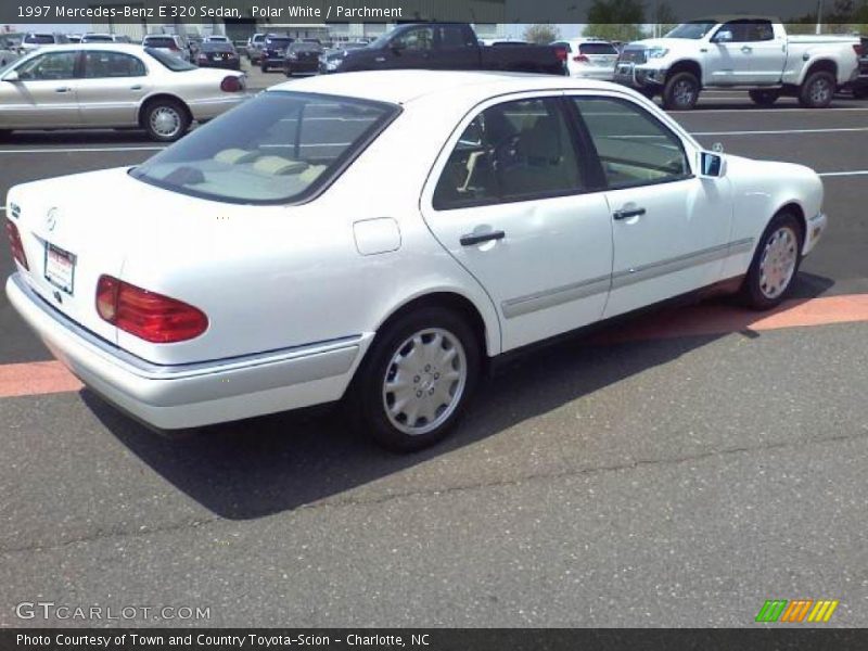Polar White / Parchment 1997 Mercedes-Benz E 320 Sedan