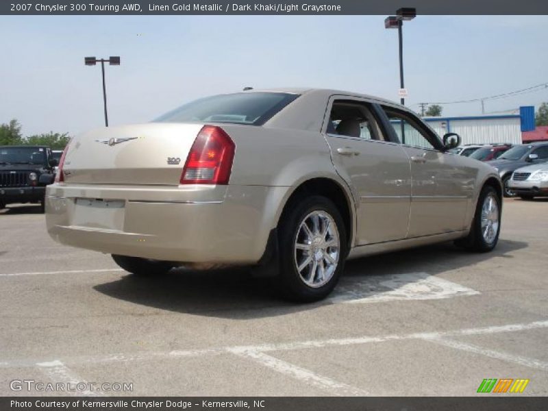  2007 300 Touring AWD Linen Gold Metallic