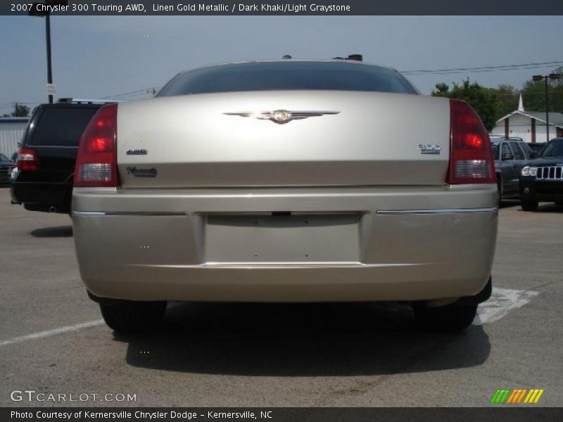 Linen Gold Metallic / Dark Khaki/Light Graystone 2007 Chrysler 300 Touring AWD