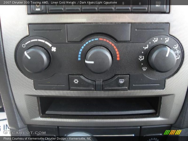 Linen Gold Metallic / Dark Khaki/Light Graystone 2007 Chrysler 300 Touring AWD