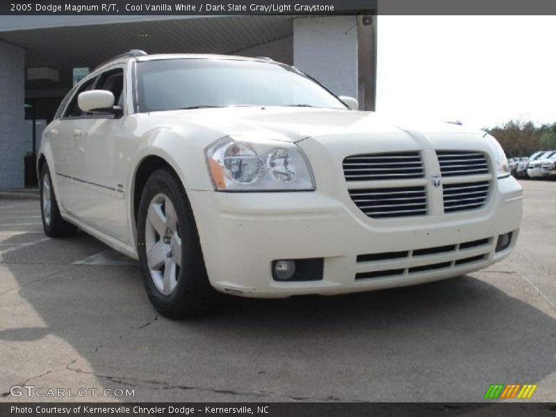 Cool Vanilla White / Dark Slate Gray/Light Graystone 2005 Dodge Magnum R/T