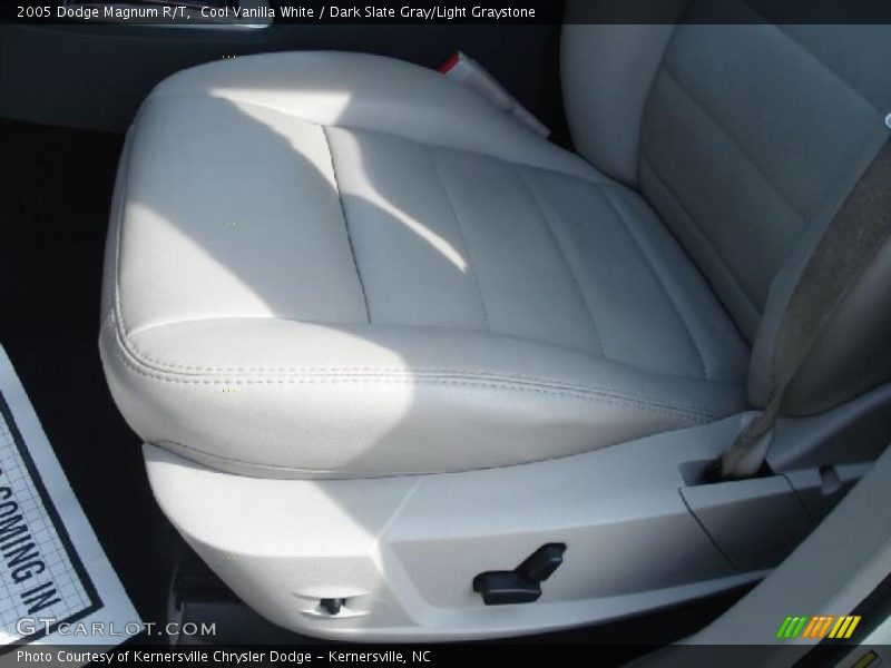 Cool Vanilla White / Dark Slate Gray/Light Graystone 2005 Dodge Magnum R/T