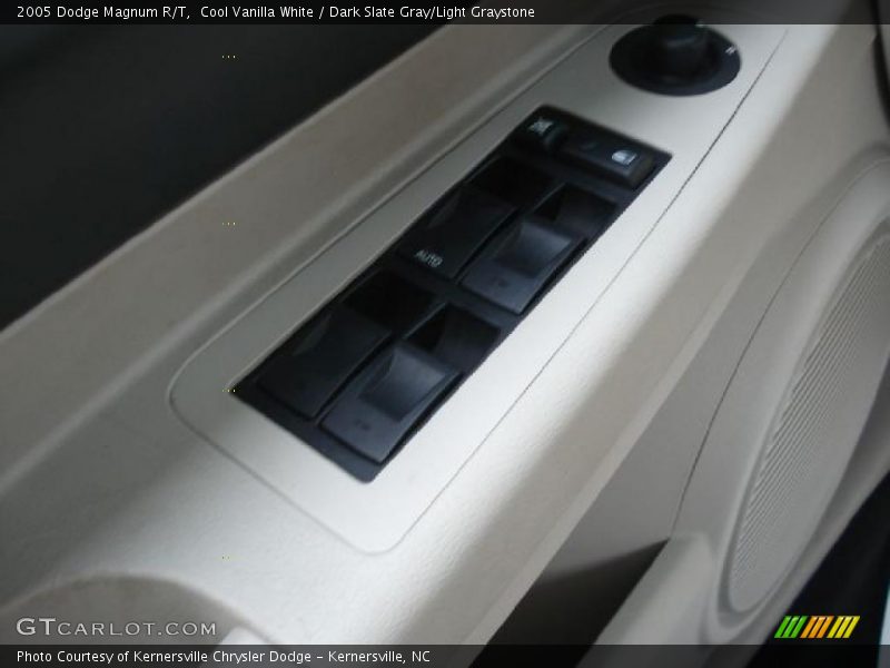 Cool Vanilla White / Dark Slate Gray/Light Graystone 2005 Dodge Magnum R/T