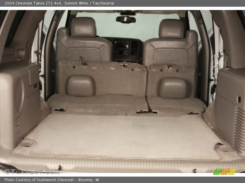 Summit White / Tan/Neutral 2004 Chevrolet Tahoe Z71 4x4