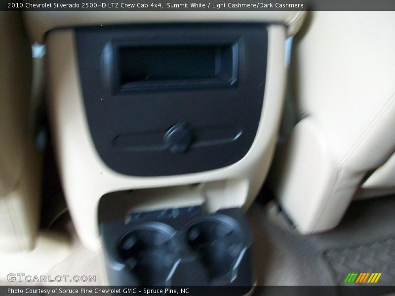 Summit White / Light Cashmere/Dark Cashmere 2010 Chevrolet Silverado 2500HD LTZ Crew Cab 4x4