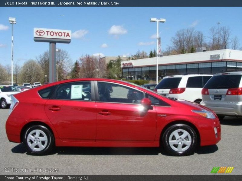 Barcelona Red Metallic / Dark Gray 2010 Toyota Prius Hybrid III