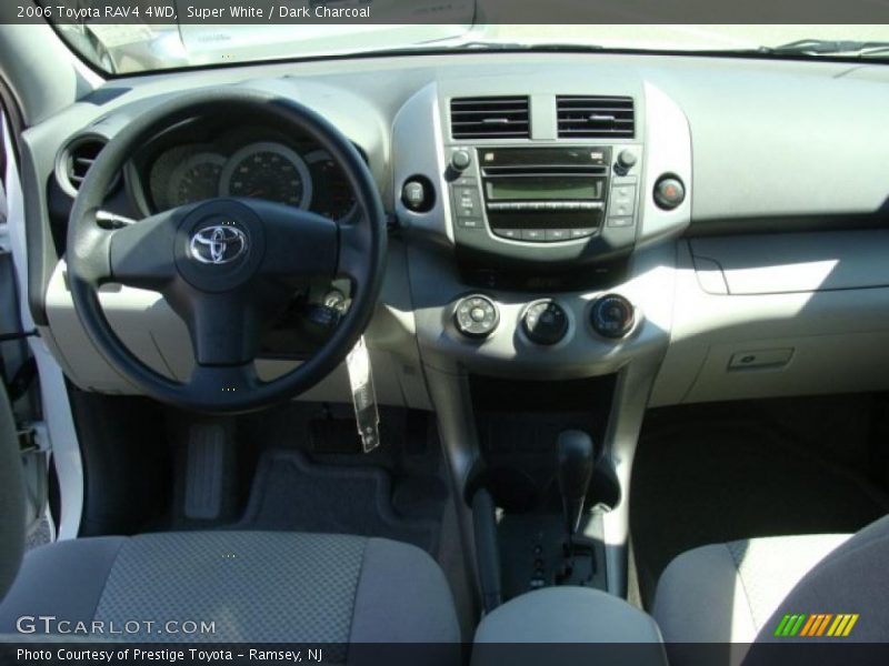 Super White / Dark Charcoal 2006 Toyota RAV4 4WD