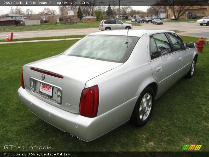 Sterling Silver / Dark Gray 2001 Cadillac DeVille Sedan