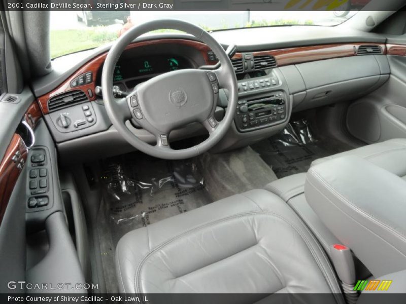 Sterling Silver / Dark Gray 2001 Cadillac DeVille Sedan