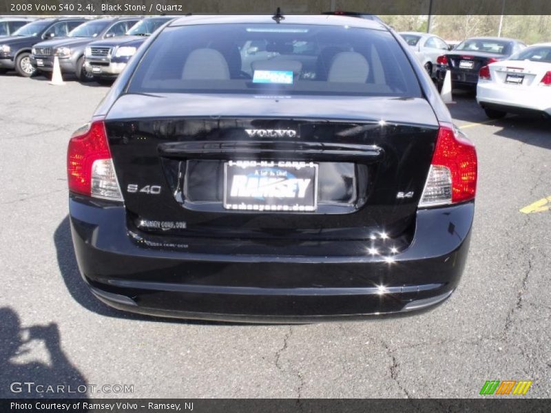 Black Stone / Quartz 2008 Volvo S40 2.4i