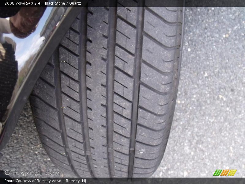 Black Stone / Quartz 2008 Volvo S40 2.4i