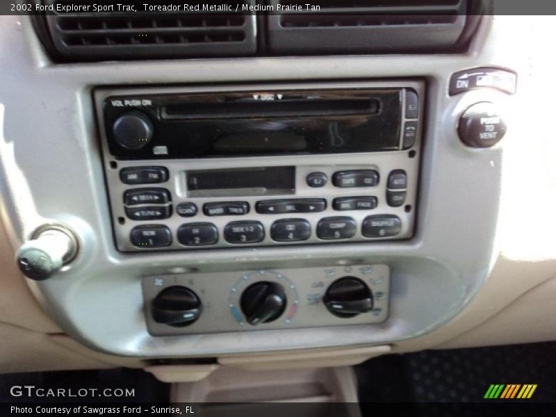 Toreador Red Metallic / Medium Prairie Tan 2002 Ford Explorer Sport Trac