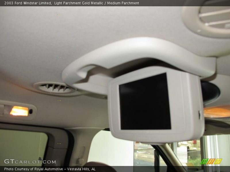 Light Parchment Gold Metallic / Medium Parchment 2003 Ford Windstar Limited