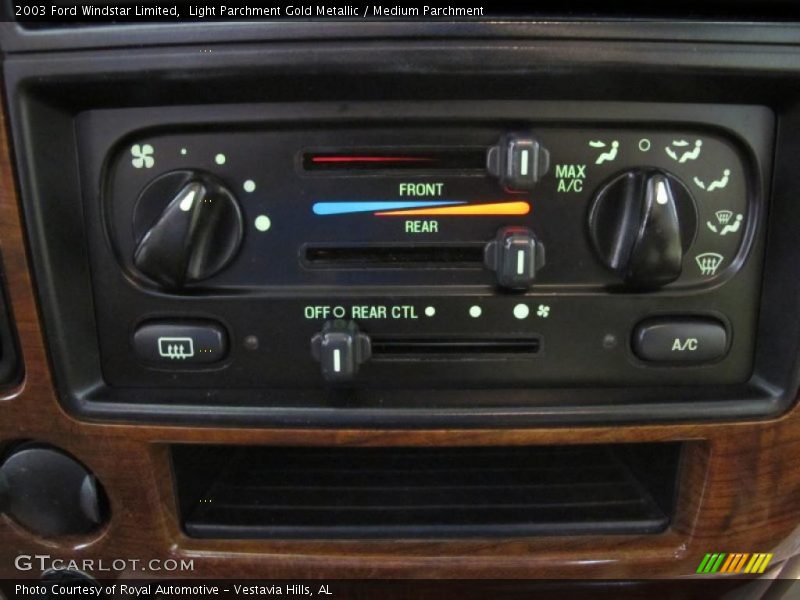 Light Parchment Gold Metallic / Medium Parchment 2003 Ford Windstar Limited