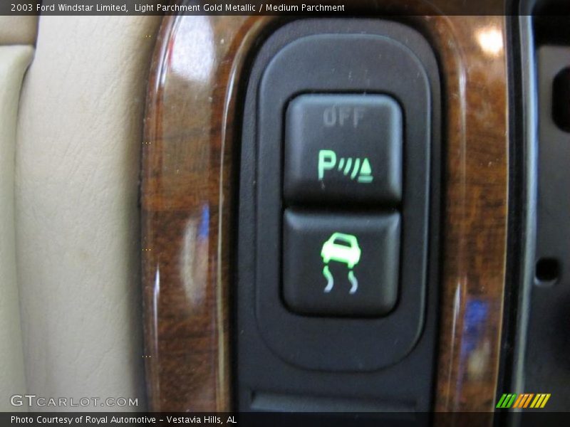Light Parchment Gold Metallic / Medium Parchment 2003 Ford Windstar Limited
