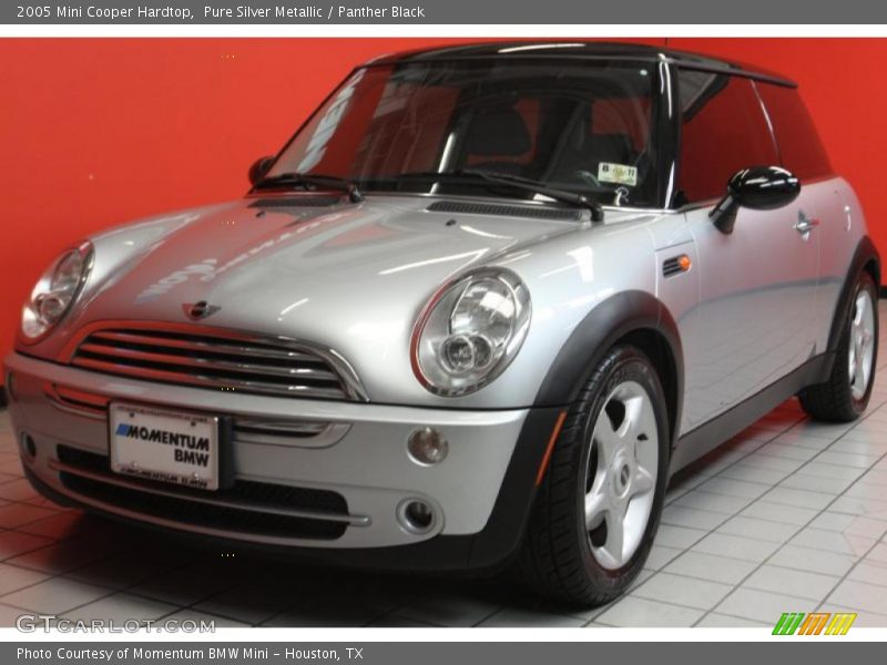 Pure Silver Metallic / Panther Black 2005 Mini Cooper Hardtop