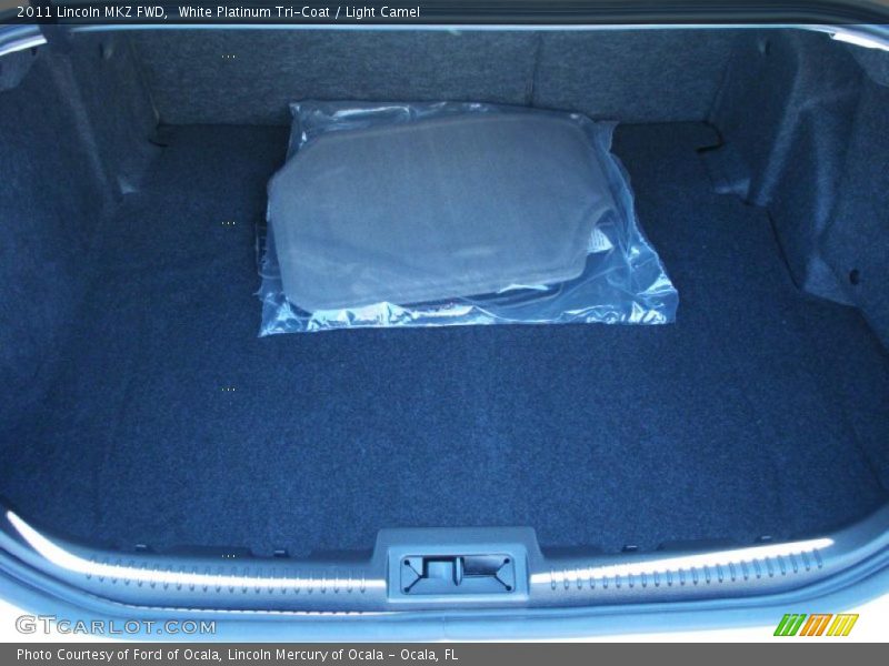 White Platinum Tri-Coat / Light Camel 2011 Lincoln MKZ FWD