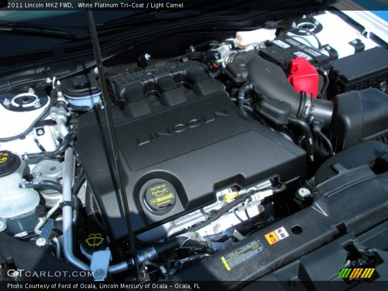 White Platinum Tri-Coat / Light Camel 2011 Lincoln MKZ FWD
