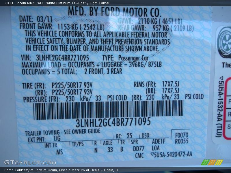 White Platinum Tri-Coat / Light Camel 2011 Lincoln MKZ FWD