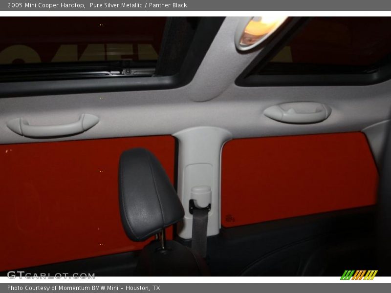 Pure Silver Metallic / Panther Black 2005 Mini Cooper Hardtop