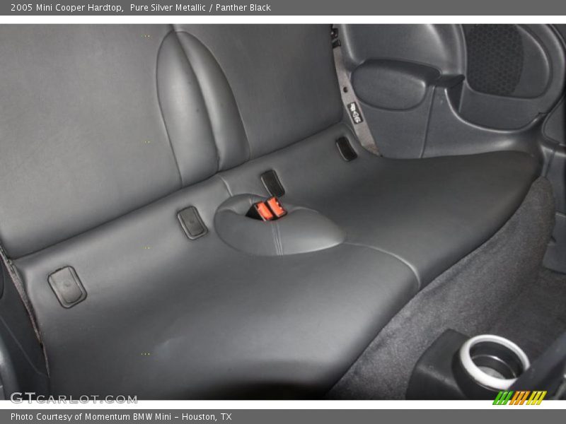 Pure Silver Metallic / Panther Black 2005 Mini Cooper Hardtop