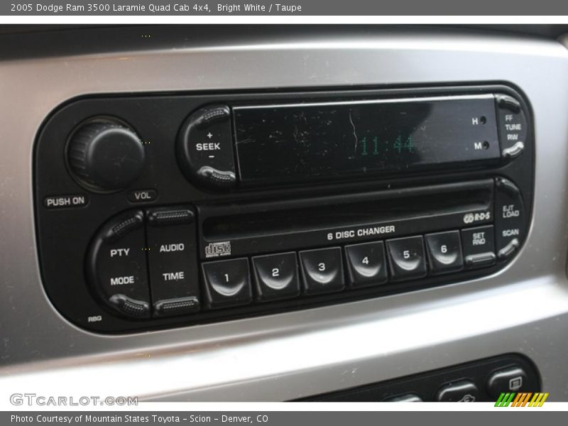 Controls of 2005 Ram 3500 Laramie Quad Cab 4x4
