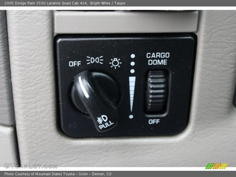 Controls of 2005 Ram 3500 Laramie Quad Cab 4x4