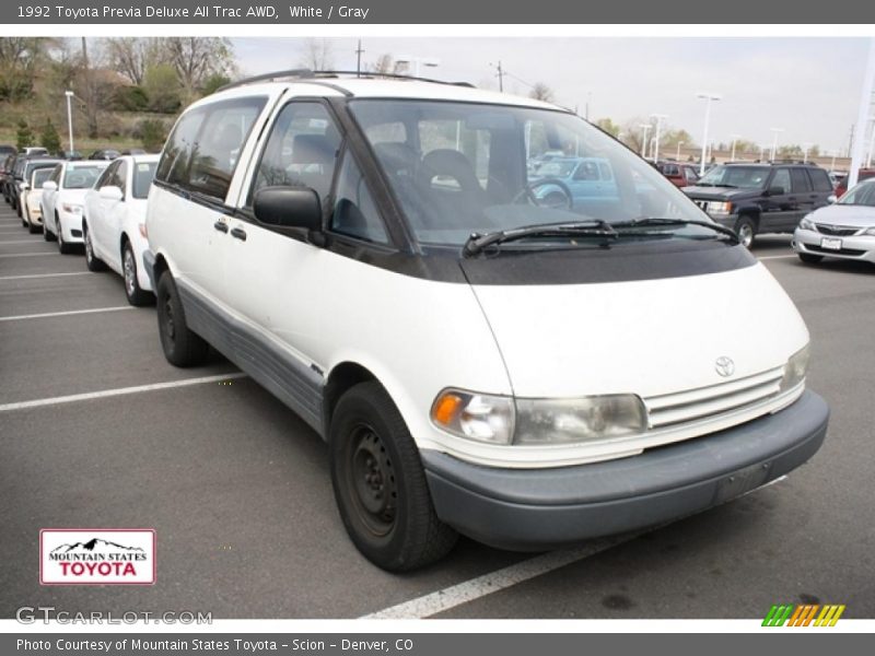 White / Gray 1992 Toyota Previa Deluxe All Trac AWD