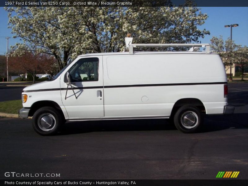 Oxford White / Medium Graphite 1997 Ford E Series Van E250 Cargo