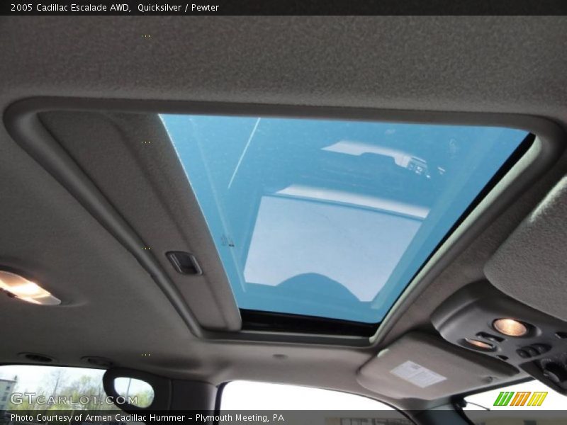 Quicksilver / Pewter 2005 Cadillac Escalade AWD