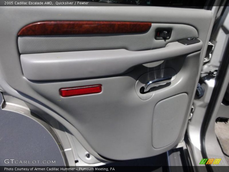Quicksilver / Pewter 2005 Cadillac Escalade AWD