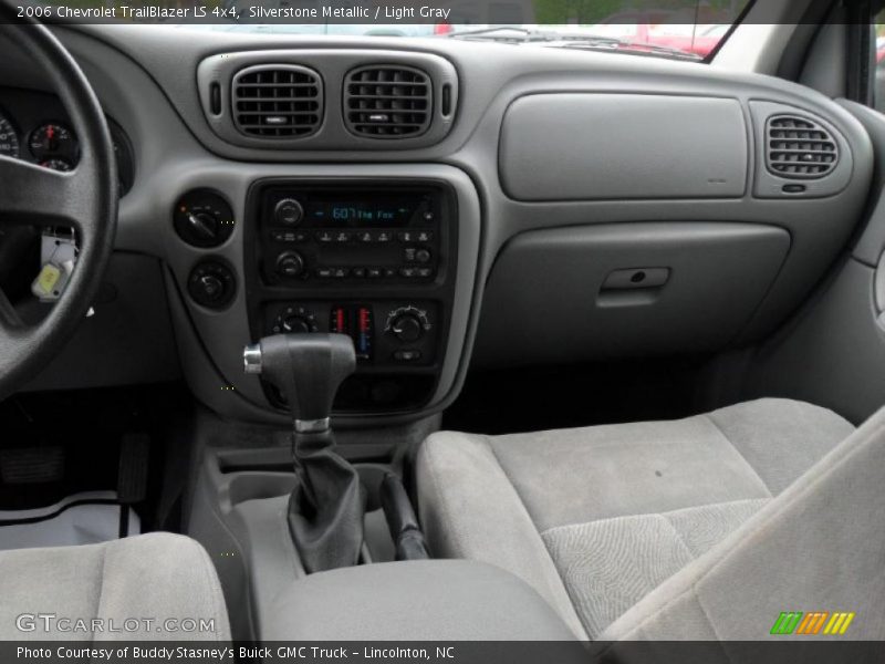 Silverstone Metallic / Light Gray 2006 Chevrolet TrailBlazer LS 4x4