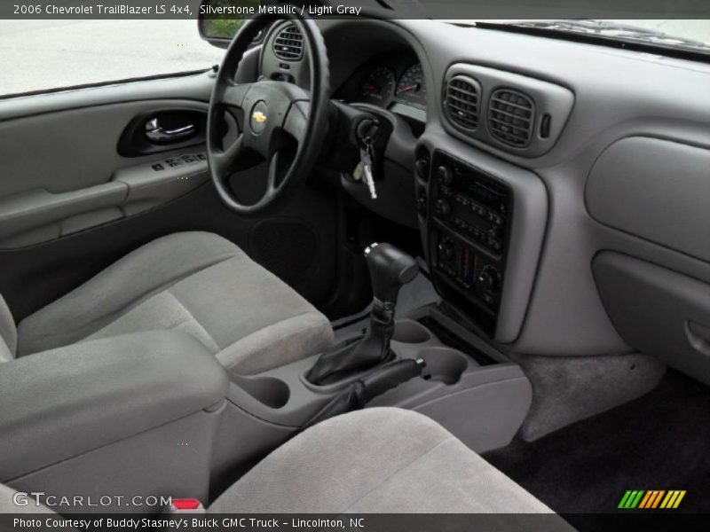 Silverstone Metallic / Light Gray 2006 Chevrolet TrailBlazer LS 4x4