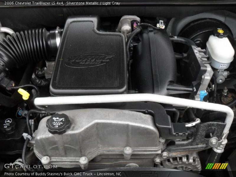 Silverstone Metallic / Light Gray 2006 Chevrolet TrailBlazer LS 4x4