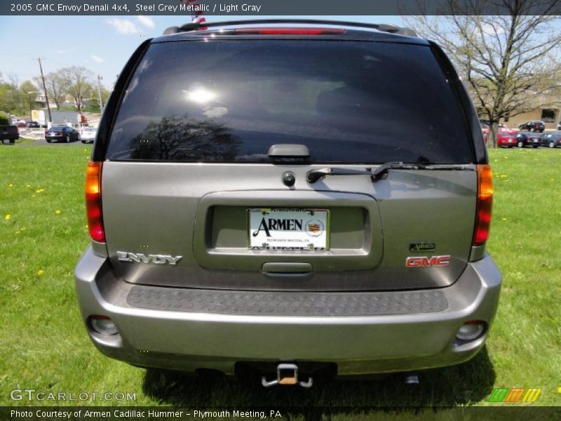 Steel Grey Metallic / Light Gray 2005 GMC Envoy Denali 4x4