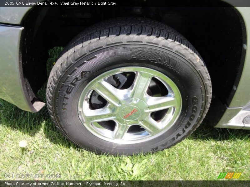 Steel Grey Metallic / Light Gray 2005 GMC Envoy Denali 4x4