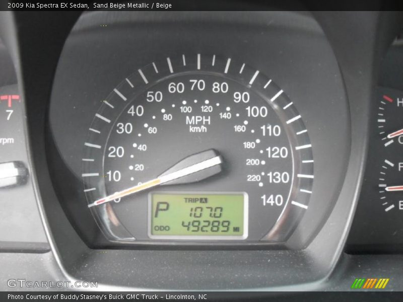 Sand Beige Metallic / Beige 2009 Kia Spectra EX Sedan