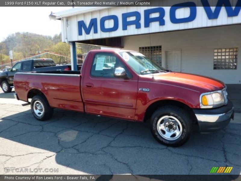 Dark Toreador Red Metallic / Medium Graphite 1999 Ford F150 XLT Regular Cab