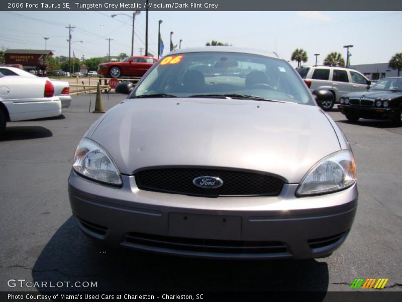 Tungsten Grey Metallic / Medium/Dark Flint Grey 2006 Ford Taurus SE