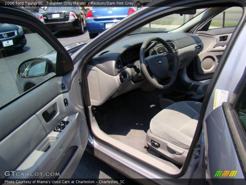 Tungsten Grey Metallic / Medium/Dark Flint Grey 2006 Ford Taurus SE
