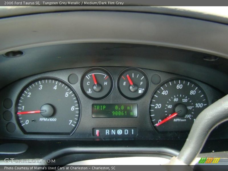 Tungsten Grey Metallic / Medium/Dark Flint Grey 2006 Ford Taurus SE