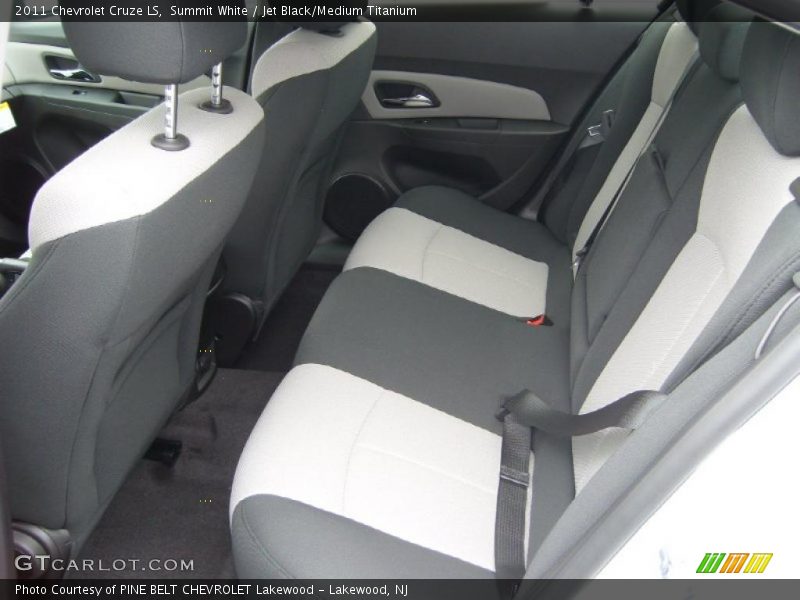  2011 Cruze LS Jet Black/Medium Titanium Interior