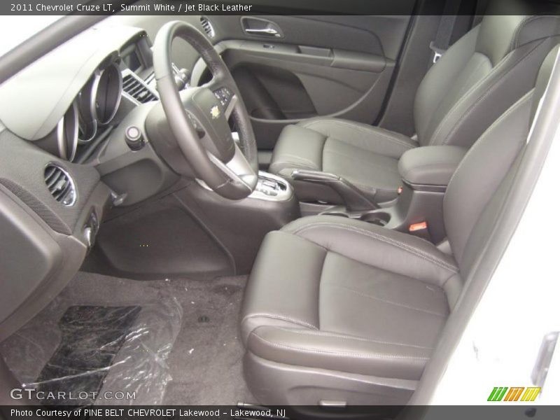 Summit White / Jet Black Leather 2011 Chevrolet Cruze LT