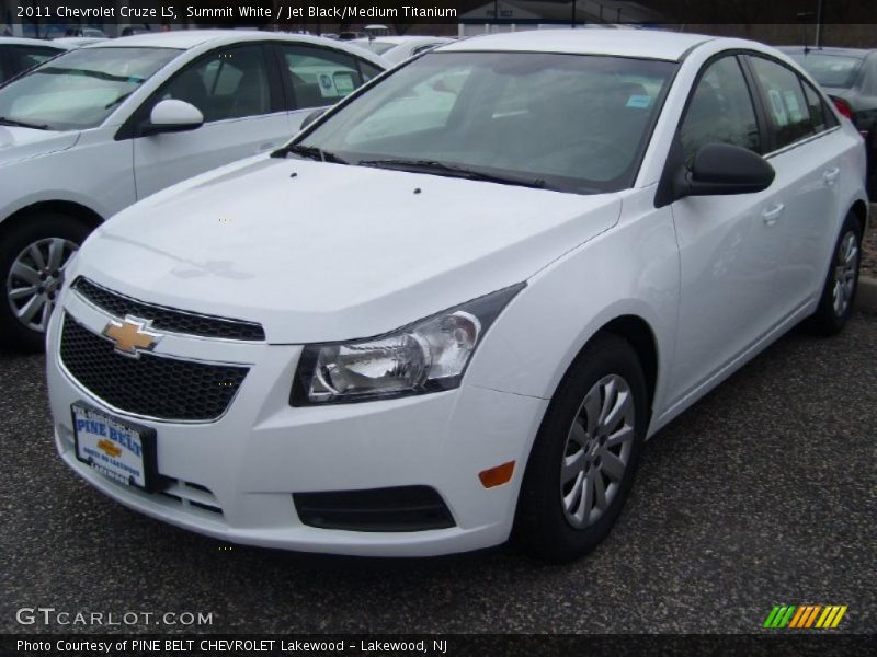Summit White / Jet Black/Medium Titanium 2011 Chevrolet Cruze LS
