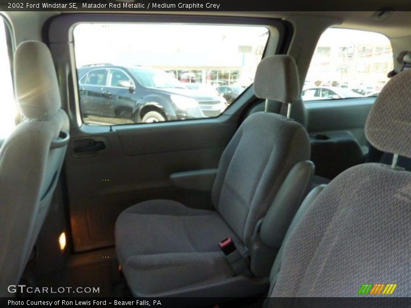 Matador Red Metallic / Medium Graphite Grey 2002 Ford Windstar SE