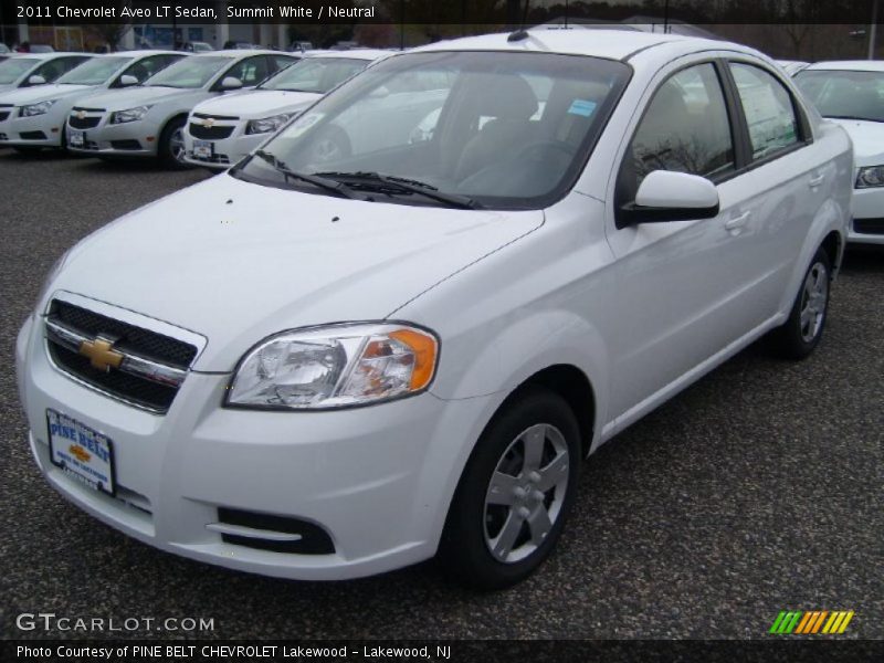 Front 3/4 View of 2011 Aveo LT Sedan