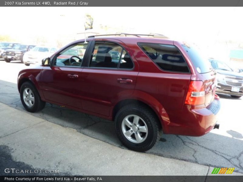 Radiant Red / Gray 2007 Kia Sorento LX 4WD