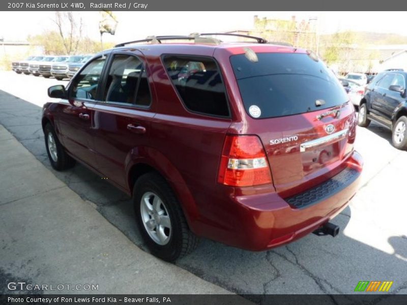 Radiant Red / Gray 2007 Kia Sorento LX 4WD