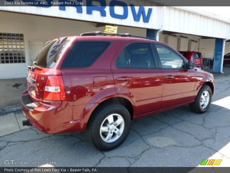 Radiant Red / Gray 2007 Kia Sorento LX 4WD