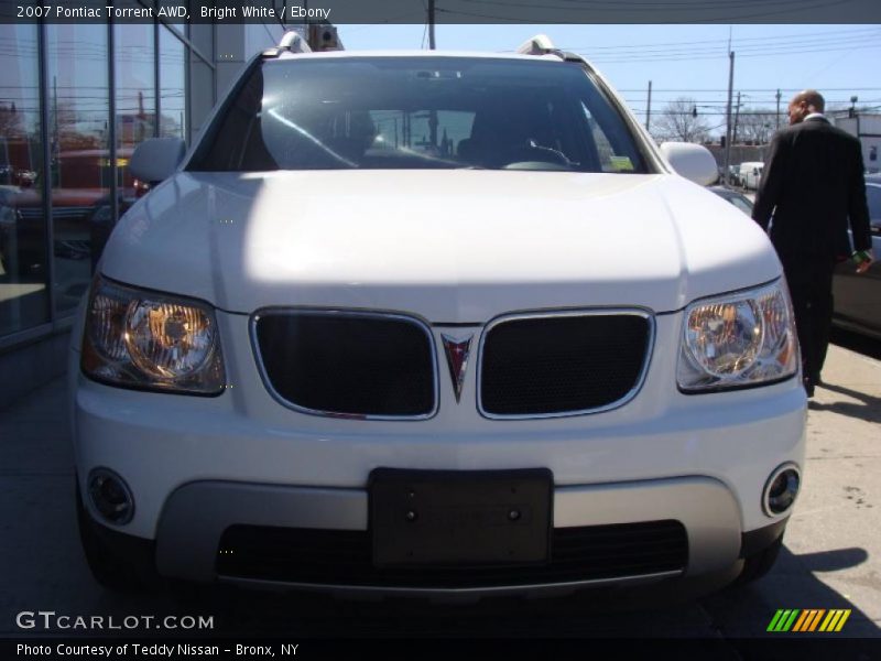 Bright White / Ebony 2007 Pontiac Torrent AWD